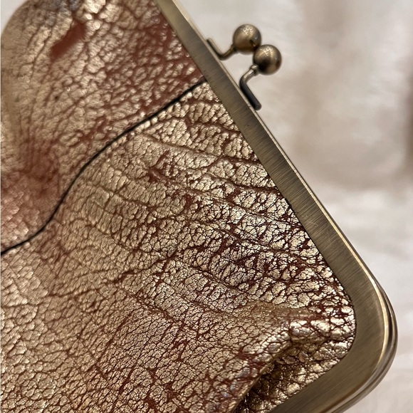 Patricia Nash Gold and Brown Kiss Lock Clutch - Picture 7 of 7